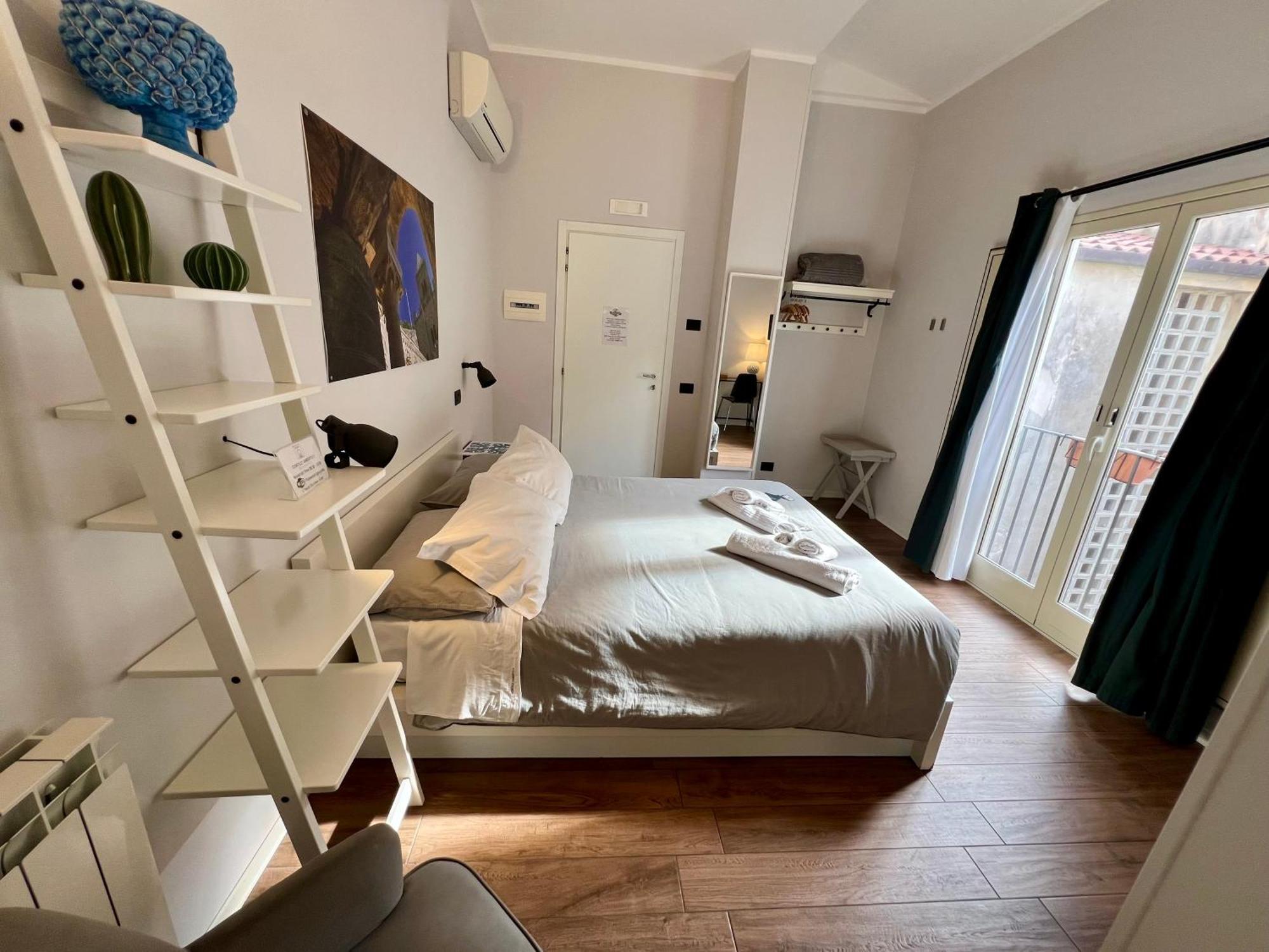 Cortile Umberto I Bed and breakfast